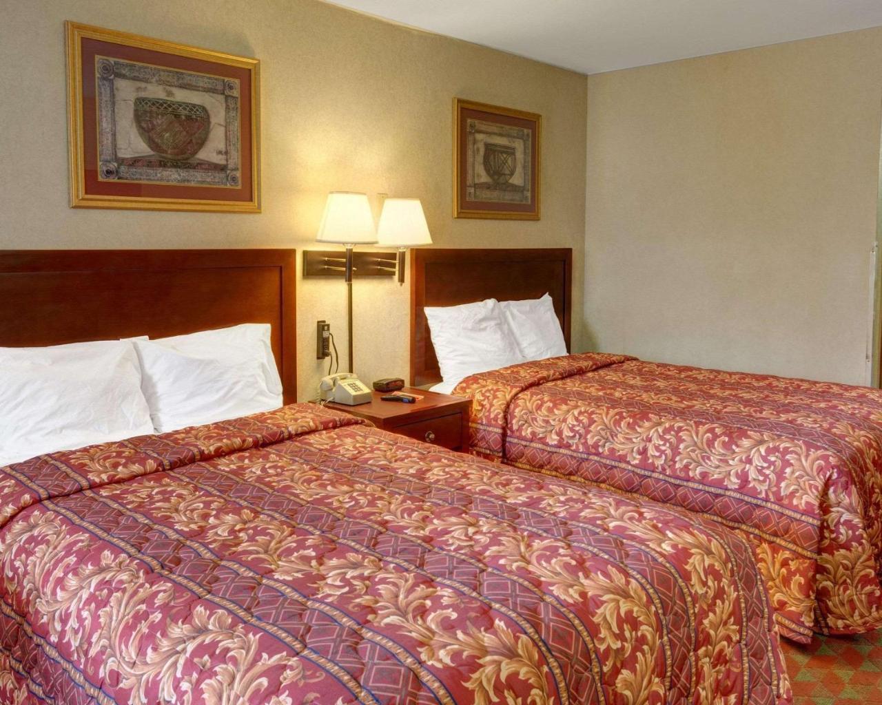 Red Carpet Inn By University Of Maryland カレッジパーク エクステリア 写真